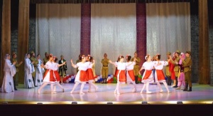 Сегодня, 29 октября в Кизилюртовском районе состоялся VI  Республиканский  фестиваль национального танца «Серпантин дружбы».
