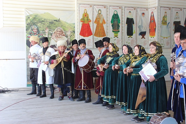 В Дахадаевском районе прошел праздник народной музыки «Играй, зурна!»