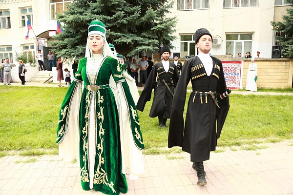 29 июня в рамках IX Международного  фестиваля фольклора и традиционной культуры «Горцы» в Табасаранский район.
