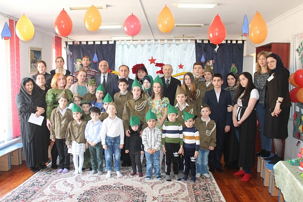 В Дагестане продолжаются праздничные мероприятия, приуроченные к 23 февраля – Дню защитника Отечества. 