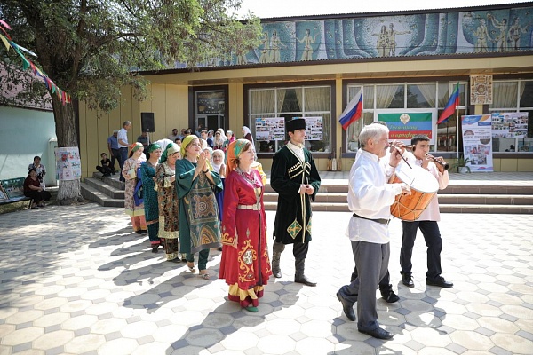 26 июля в рамках празднования Дня Конституции Дагестана в Кайтагском районе прошел Праздник народной культуры и ремесел «Наследие древнего Кайтага». 