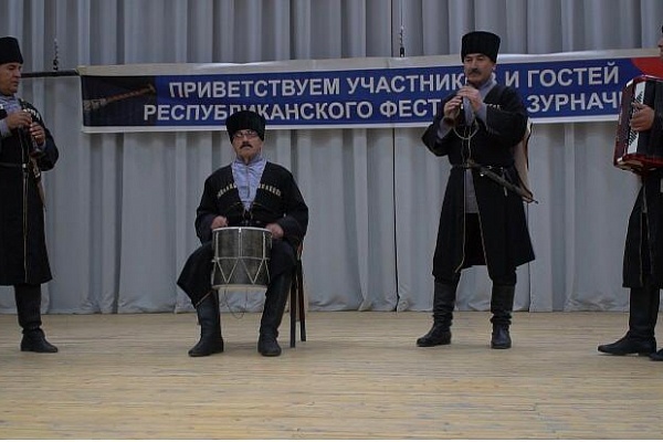«Играй, зурна», под таким названием прошел сегодня в Дахадаевском районе Республиканский фестиваль зурначей.