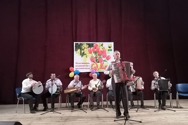 Творческие коллективы Лакского района выступили в Центре культуры с.Вачи Кулинского района.