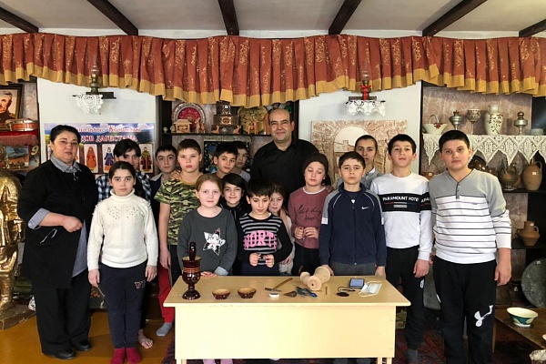 Мы даём возможность детям нашей республики узнать о народных промыслах Дагестана! 