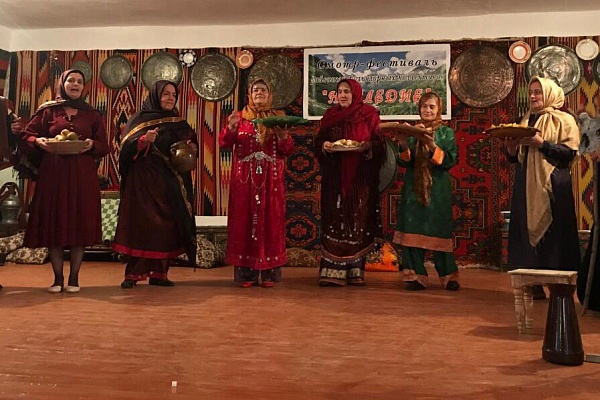 24 марта  в  с. Карлабко Левашинского района, прошел праздник фольклорных коллективов «Наследие»