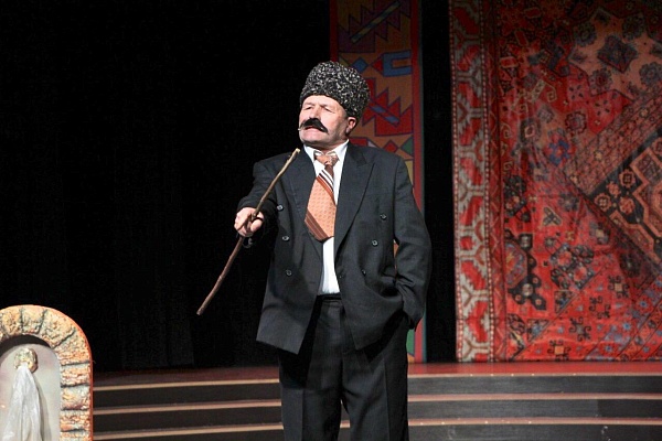 В Дагестане стартовал Республиканский смотр народных театров.