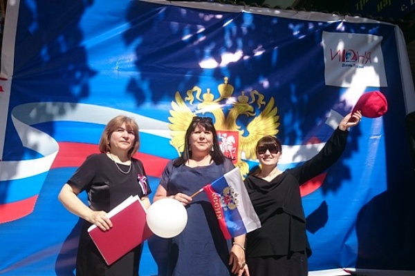 Работники культуры Буйнакского района собрали молодежь на праздник в честь Дня России