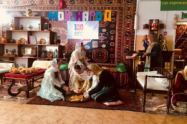 4 марта, в Центре культуры с. Коркмаскала Кумторкалинского района прошёл фестиваль - конкурс фольклора «Мой народ»