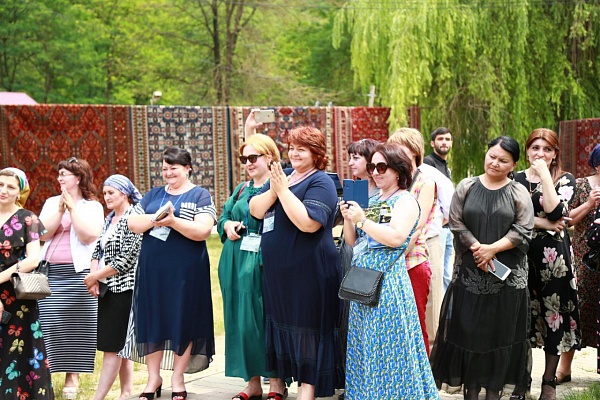 29 июня в рамках IX Международного  фестиваля фольклора и традиционной культуры «Горцы» в Табасаранский район.