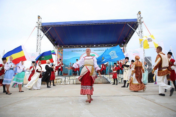 Гала-концерт «Мой Дагестан – моя Россия» - закрытие фестиваля Международного фестиваля фольклора и традиционной культуры «Горцы».
