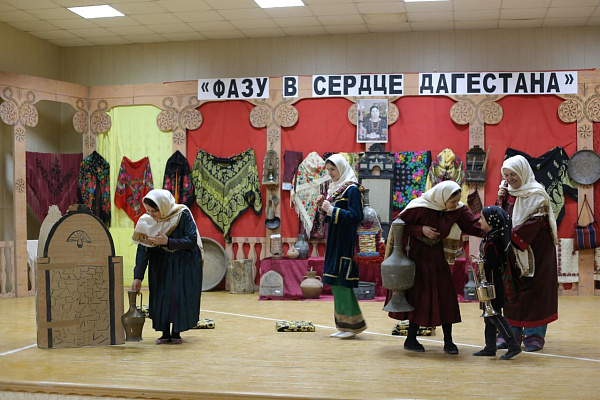 15 марта в с. Нижнее Чугли Левашинского района состоялся театрализованный концерт