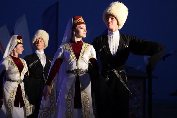 Гала-концерт «Мой Дагестан – моя Россия» - закрытие фестиваля Международного фестиваля фольклора и традиционной культуры «Горцы».