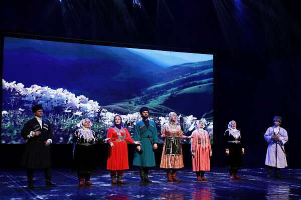4 ноября прошёл Праздник народного творчества «Вместе мы – Россия!»