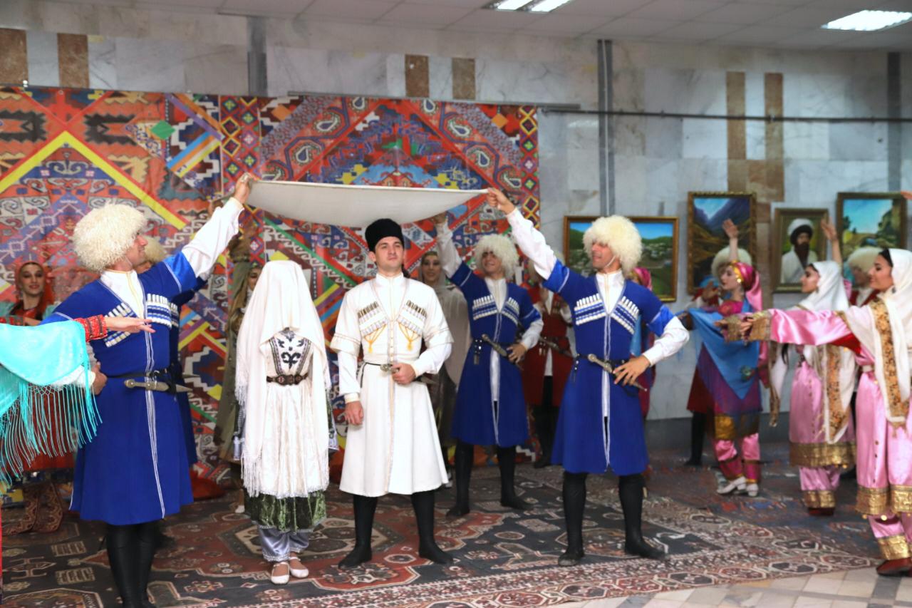 Республиканская традиция. Традиции Дагестана. Этнокультурный туризм в Дагестане. Этнокультурные традиции. Конкурс Национальная культура и традиции наследие.