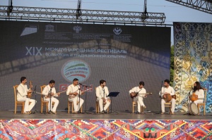 Площадку Международного фестиваля фольклора и традиционной культуры «Горцы» украсили мастера народных промыслов
