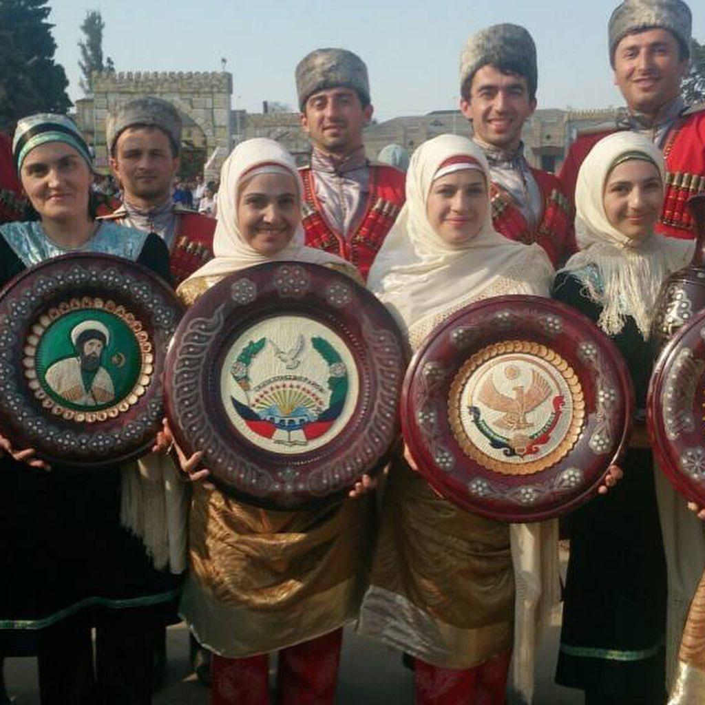 26 июля в рамках празднования Дня конституции Дагестана в Унцукульском районе состоялся фестиваль традиционной культуры «Праздник ремесел». 26 июля в рамках празднования Дня конституции Дагестана в Унцукульском районе состоялся фестиваль традиционной культуры «Праздник ремесел».