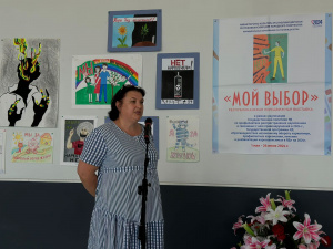 Республиканская передвижная выставка плаката «Мой выбор!» открылась в Центре культуры и досуга Кизлярского района