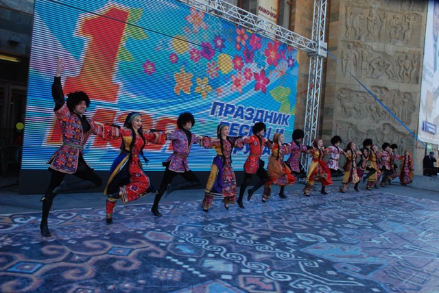 В Махачкале состоялся Межрегиональный фестиваль  «Кавказ – единая семья»  