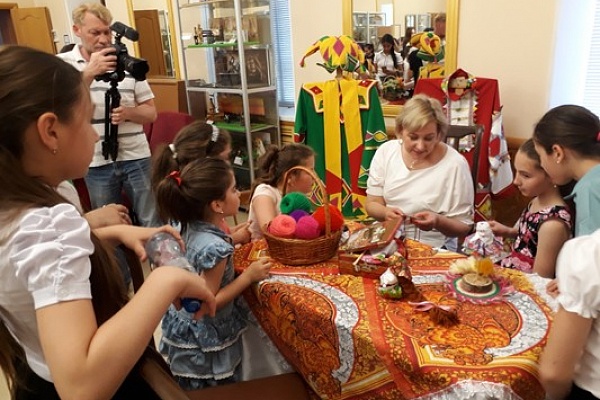 В Кизляре отметили День славянской письменности и культуры