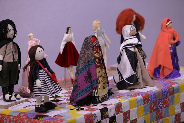 29 июня состоялась выставка национального костюма и народных промыслов «Традиции и современность»