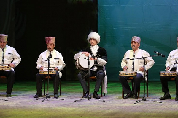 18 ноября в Магарамкентском районе прошел форум лезгинской песни и музыки «Самурская осень»