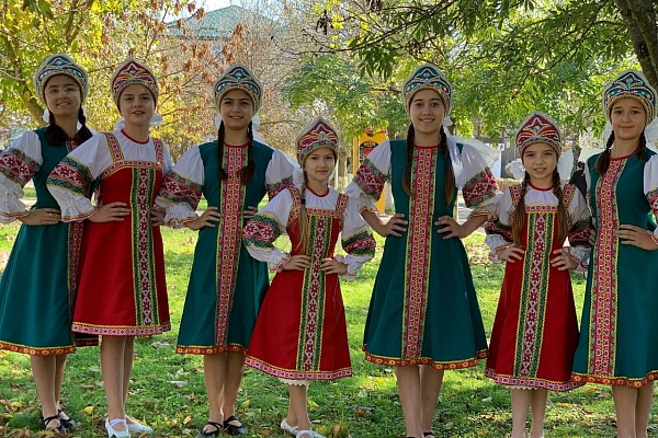 9 ноября в Хасавюртовском районе состоялся X Республиканский фестиваль детского творчества «Дети гор»