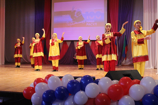 В учреждениях культуры республики проводят мероприятия, посвященные открытию Года 100-летия со дня рождения народного поэта Дагестана Расула Гамзатова
