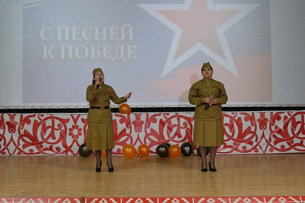 Во Дворце культуры с. Акуша состоялся фестиваль военно-патриотической песни «С песней к Победе!»
