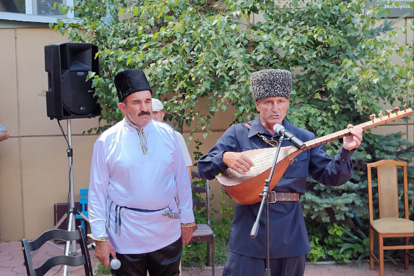 Состоялись выездные концерты гостей в рамках XXI Международного фестиваля фольклора и традиционной культуры «Горцы»