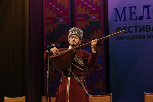 Сегодня, 5 апреля в Махачкале прошел фестиваль народной музыки «Мелодии гор»