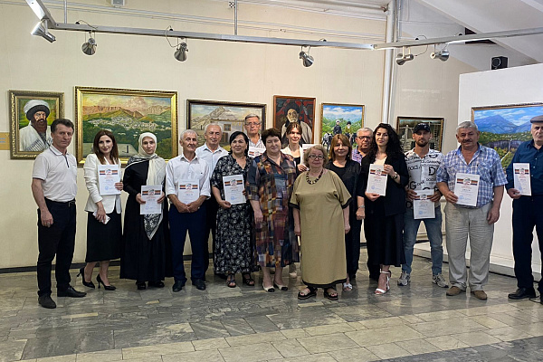 2 июля, состоялось открытие выставки «Самородки Дагестана», которая проводится в рамках XX Международного фестиваля фольклора и традиционной культуры «Горцы»