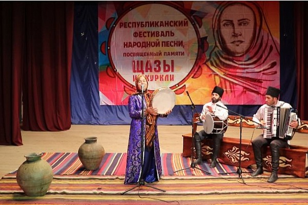25 октября, в с.Кумух Лакского района состоялся Республиканский фестиваль старинной  лакской песни «Щаза из Куркли»