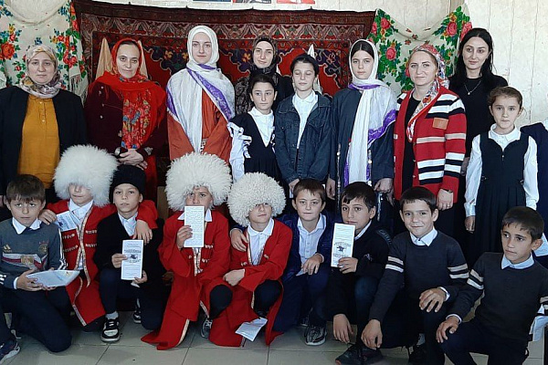 В Дагестане в рамках Дня дагестанской культуры и родных языков состоялся Республиканский форум «Обряды и обычаи моего народа».