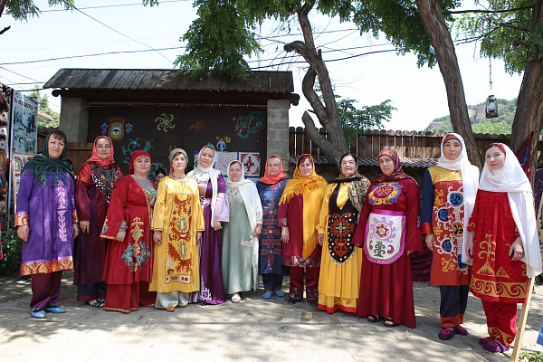 Праздник национальных платков народов Дагестана состоялся 25 июля в Кайтагском районе.