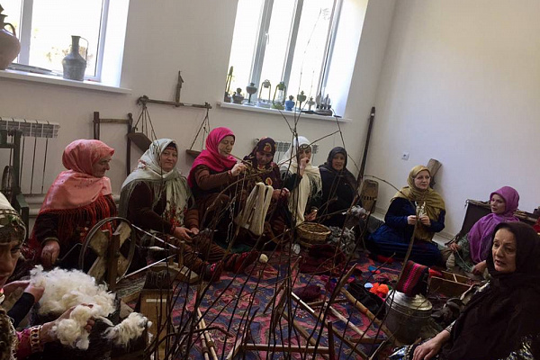 В Ахтынском, Кизлярском, Агульском, Казбековском районах и г.Хасавюрте прошли мероприятия, посвященные Единому Дню фольклора