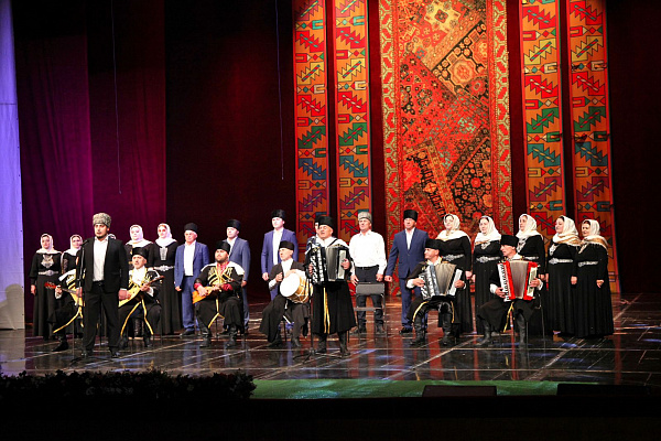 В преддверии празднования Дня Победы в Великой Отечественной войне состоялся Республиканский хоровой фестиваль «Песни Родины моей»