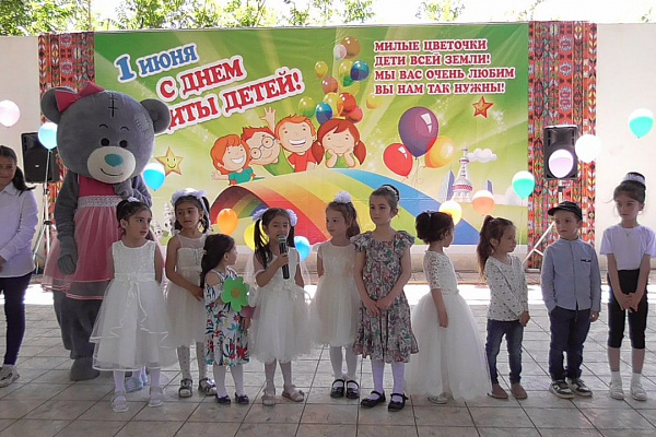 Культурно-досуговые учреждения, центры и сельские дома культуры муниципальных образований республики присоединились к празднованию Международного дня защиты детей