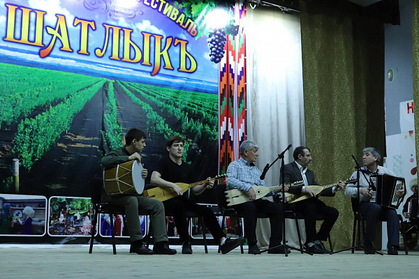 В Центре традиционной культуры с.Новокаякент прошел фестиваль традиционной культуры и фольклора «Шатлыкъ»