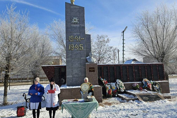 Ровно 80 лет, оборона города на Неве стала символом беспримерного мужества и силы духа советского народа