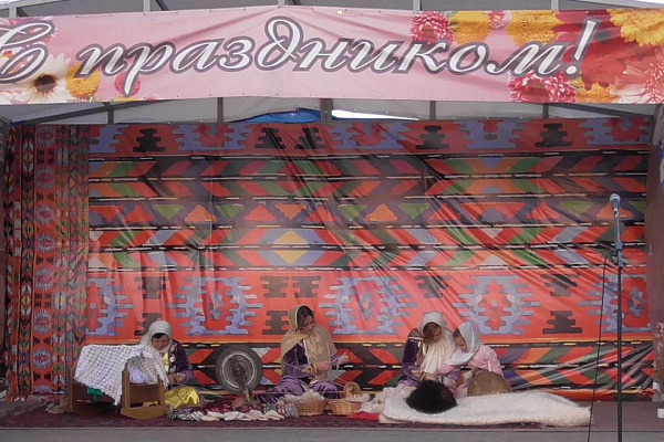 В Ахтынском, Кизлярском, Агульском, Казбековском районах и г.Хасавюрте прошли мероприятия, посвященные Единому Дню фольклора